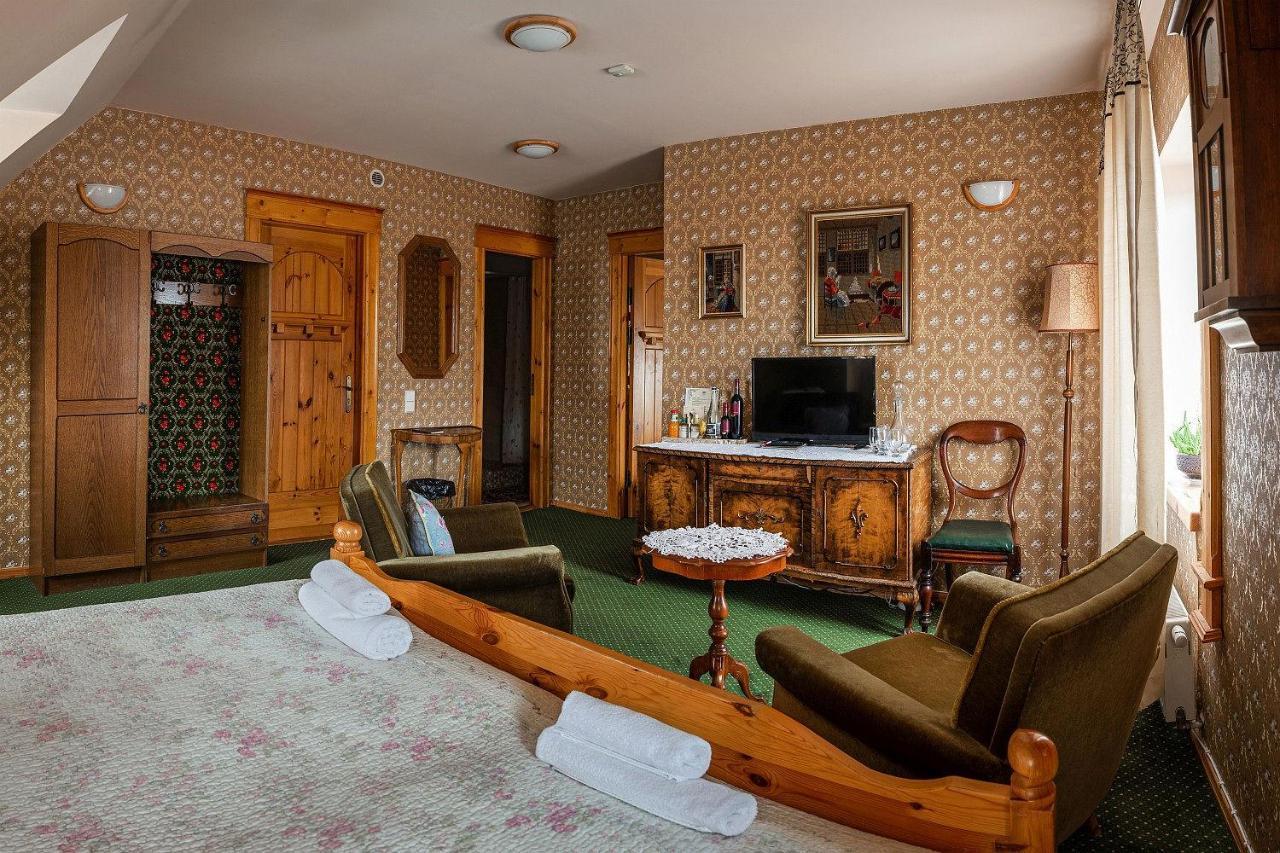Pakruojis Manor Hotel Miller'S House Buitenkant foto